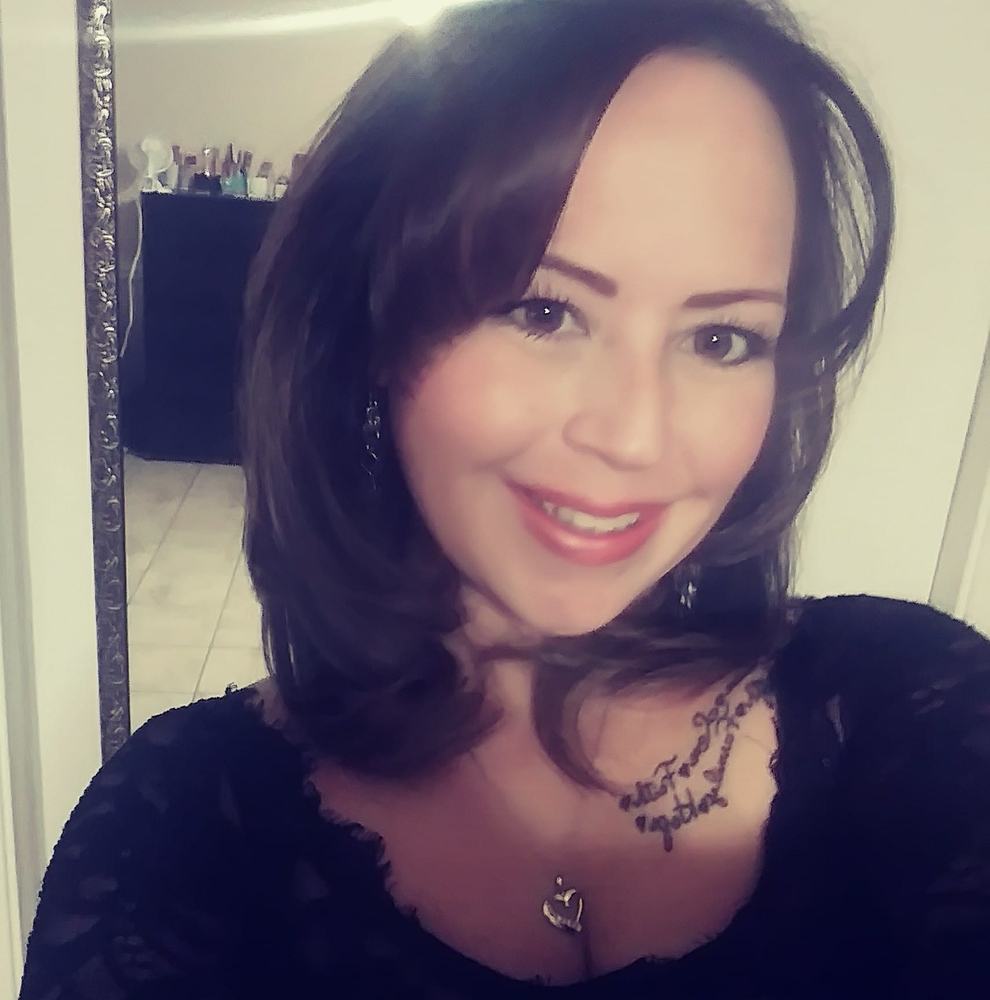 Meet your Posher, Amber